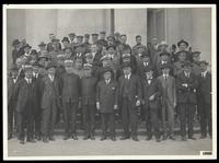 Officers and civilians group, World War I