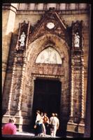 Close view of Guadalajara cathedral entrance 