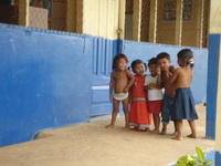 Ngöbe children play together, la Comarca de Ngöbe-Buglé, Panama 