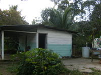 Alternate view of Rachel Teter's home in El Plátano, Panama 