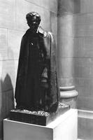 Bronze sculpture of Abraham Lincoln kneeling at the Washington National Cathedral (1977) (4)
