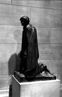 Side view of bronze statue of Abraham Lincoln in the Washington National Cathedral (1977)
