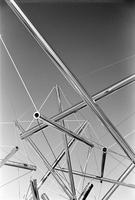Alternate view of a part of a Kenneth Snelson sculpture
