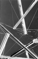 Alternate close-up of a metal and wire sculpture by Kenneth Snelson